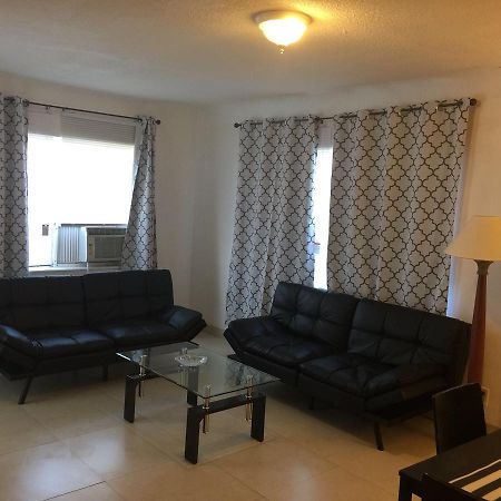 Shores Terrace Pompano Beach Bagian luar foto