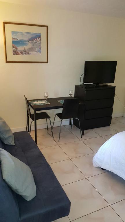 Shores Terrace Pompano Beach Bagian luar foto